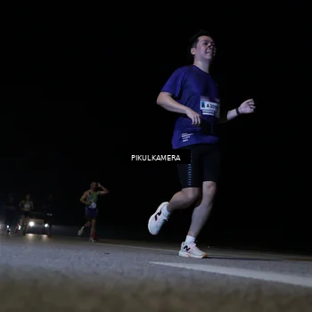 Runner Photo 7515023
