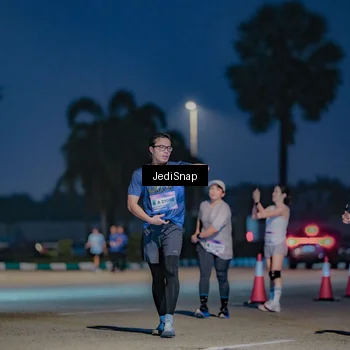 Runner Photo 7515028