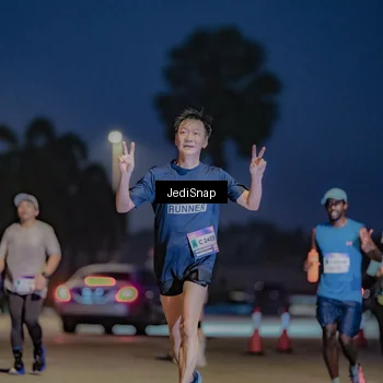 Runner Photo 7515045