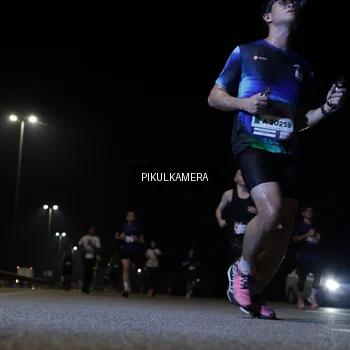 Runner Photo 7515049