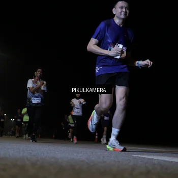 Runner Photo 7515058