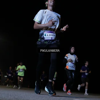 Runner Photo 7515060