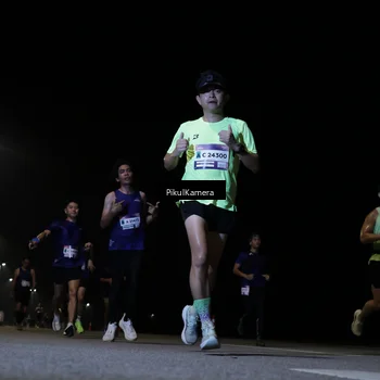 Runner Photo 7515067