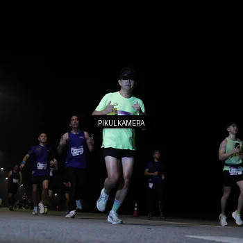 Runner Photo 7515068