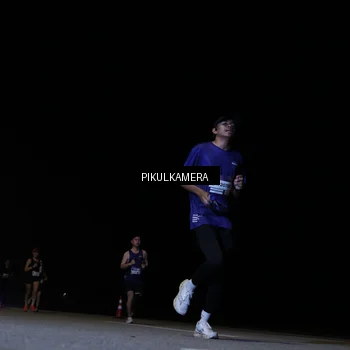 Runner Photo 7515090