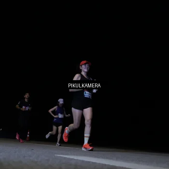 Runner Photo 7515104