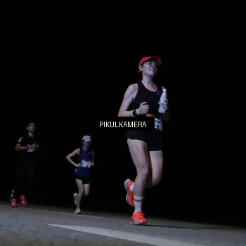 Runner Photo 7515105