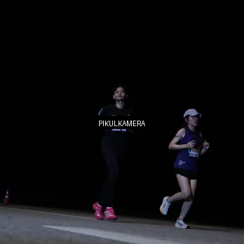 Runner Photo 7515111