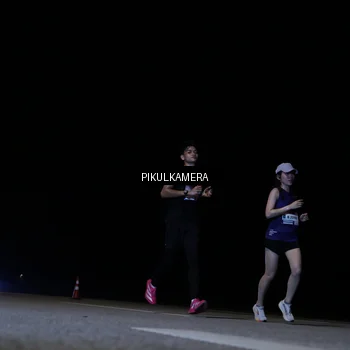 Runner Photo 7515112