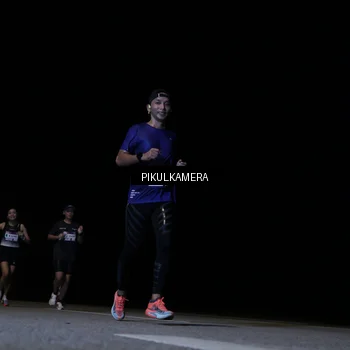 Runner Photo 7515117