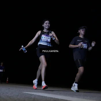 Runner Photo 7515131