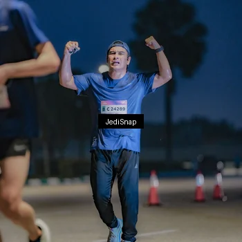 Runner Photo 7515138
