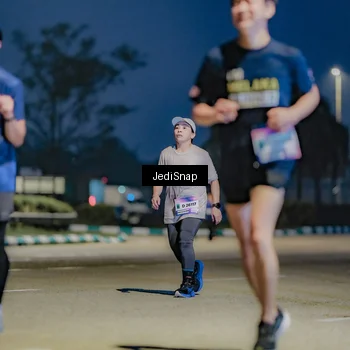 Runner Photo 7515140