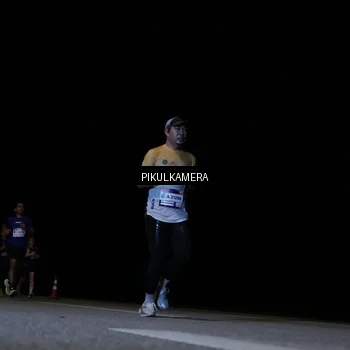 Runner Photo 7515145