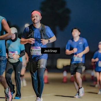 Runner Photo 7515154