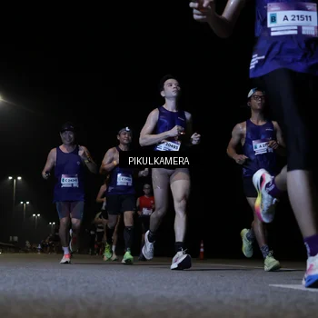 Runner Photo 7515164