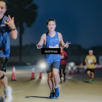 Runner Photo 7515169