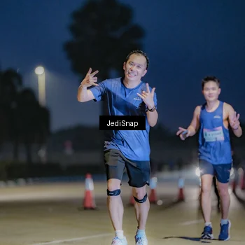 Runner Photo 7515170