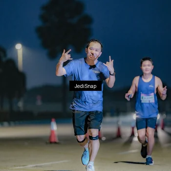 Runner Photo 7515173