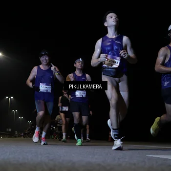 Runner Photo 7515176