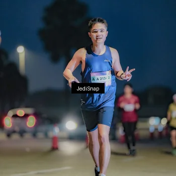 Runner Photo 7515180