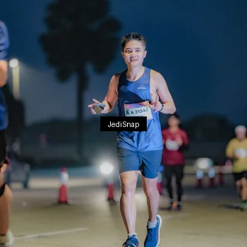 Runner Photo 7515181