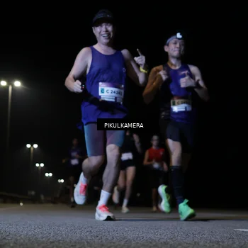 Runner Photo 7515183