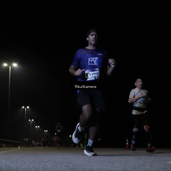 Runner Photo 7515185