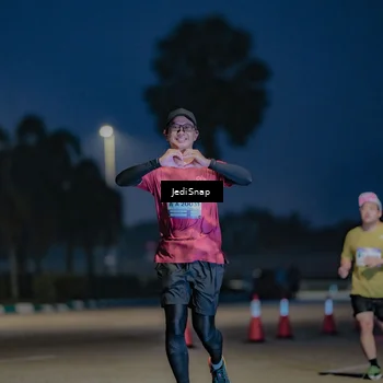 Runner Photo 7515188