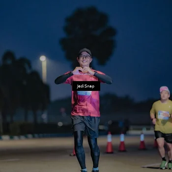 Runner Photo 7515189