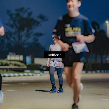 Runner Photo 7515203