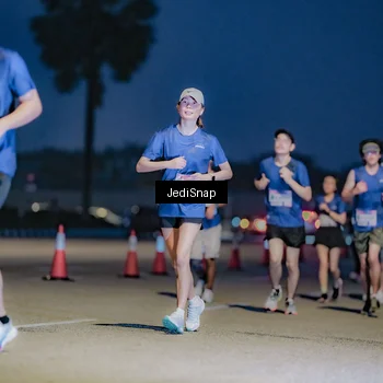 Runner Photo 7515209
