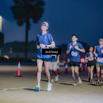 Runner Photo 7515210