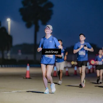 Runner Photo 7515222