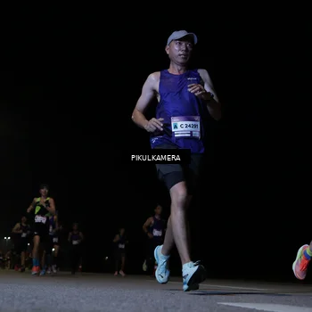 Runner Photo 7515225