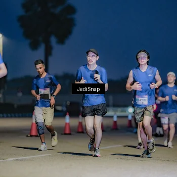 Runner Photo 7515231