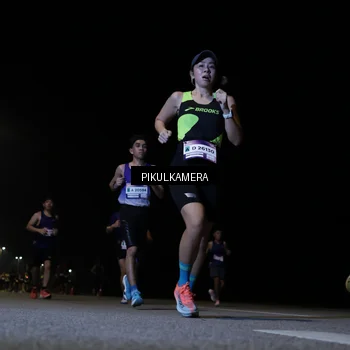Runner Photo 7515235