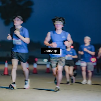 Runner Photo 7515243