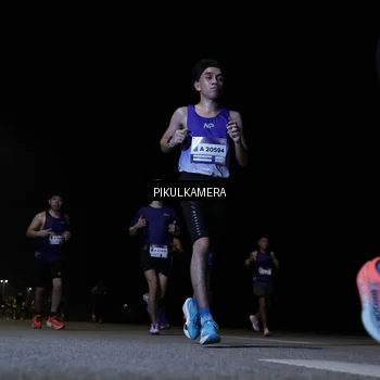 Runner Photo 7515255