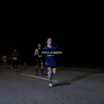 Runner Photo 7515256