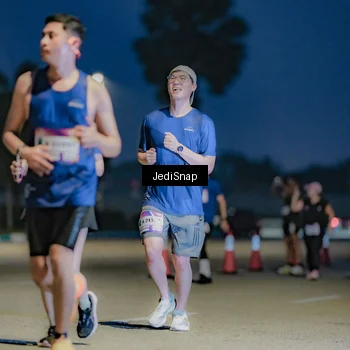 Runner Photo 7515258
