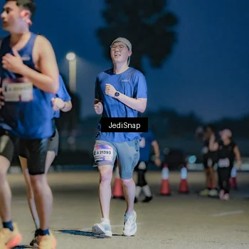 Runner Photo 7515260