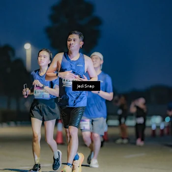 Runner Photo 7515261