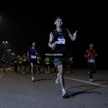 Runner Photo 7515270