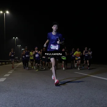Runner Photo 7515273