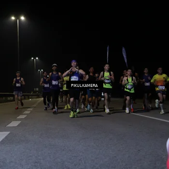 Runner Photo 7515282