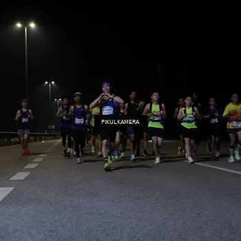 Runner Photo 7515283