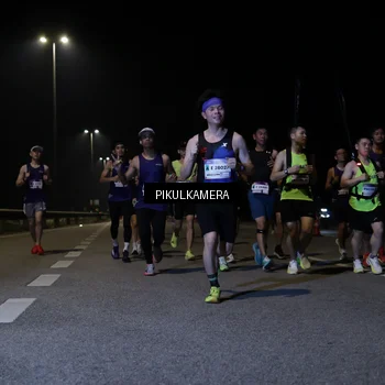 Runner Photo 7515291