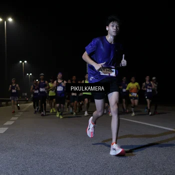 Runner Photo 7515292