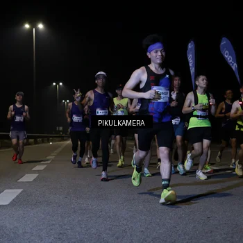 Runner Photo 7515296